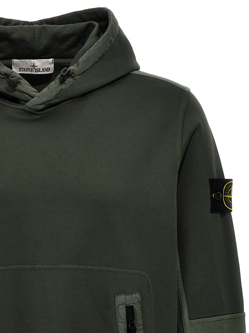 Logo badge hoodie Man STONE ISLAND Green