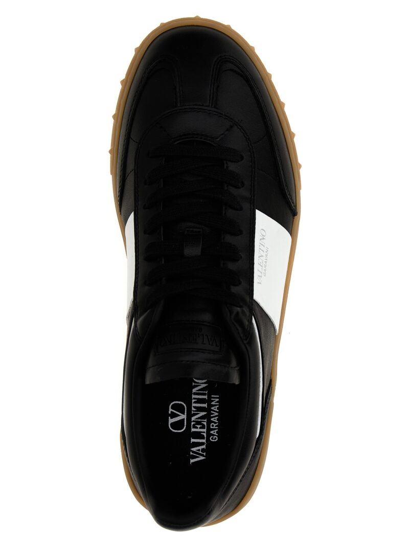 Valentino Garavani 'Upvillage' sneakers 100% calf leather (Bos Taurus) VALENTINO GARAVANI White/Black