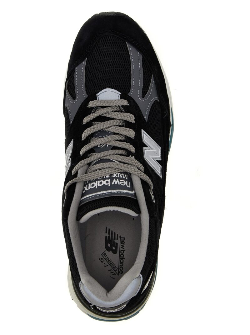 '991v2' sneakers  NEW BALANCE Black