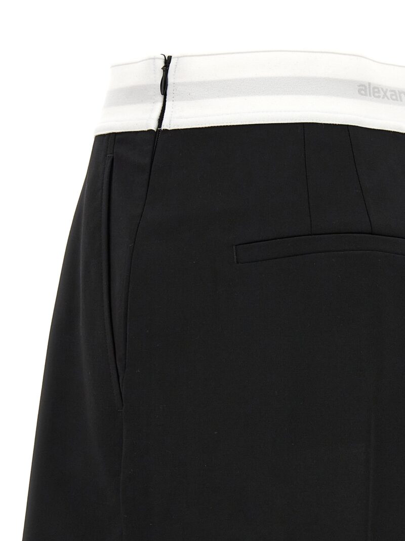 'High Wasted Pleated' shorts 86% wool 9% polyamide 5% elastane ALEXANDER WANG Black