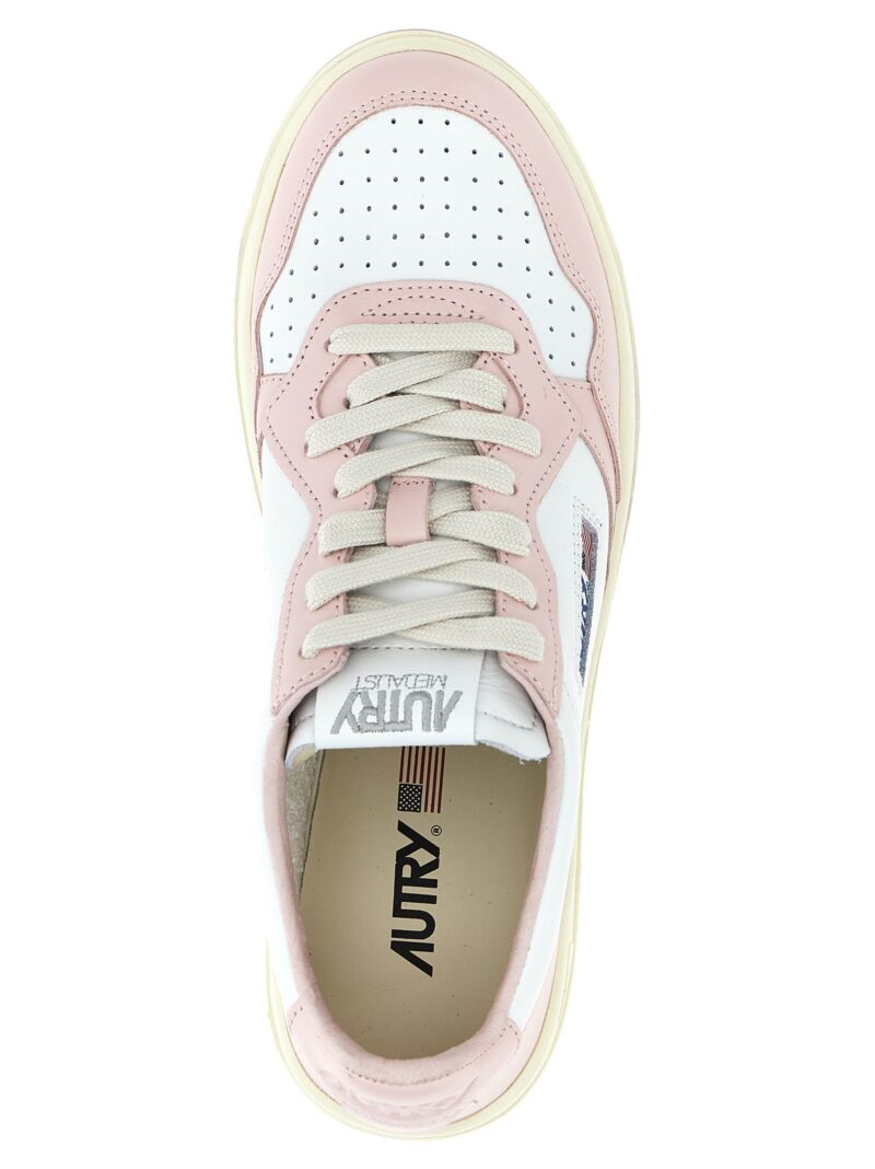 'Medalist Low' sneakers 100% cow leather (Bos Taurus) AUTRY Pink