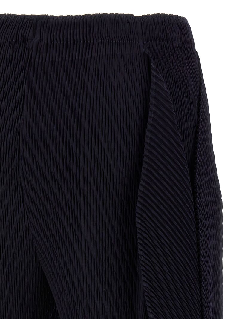 'Orbicular Pleats' pants Fall Winter 2024/2025 ISSEY MIYAKE Blue